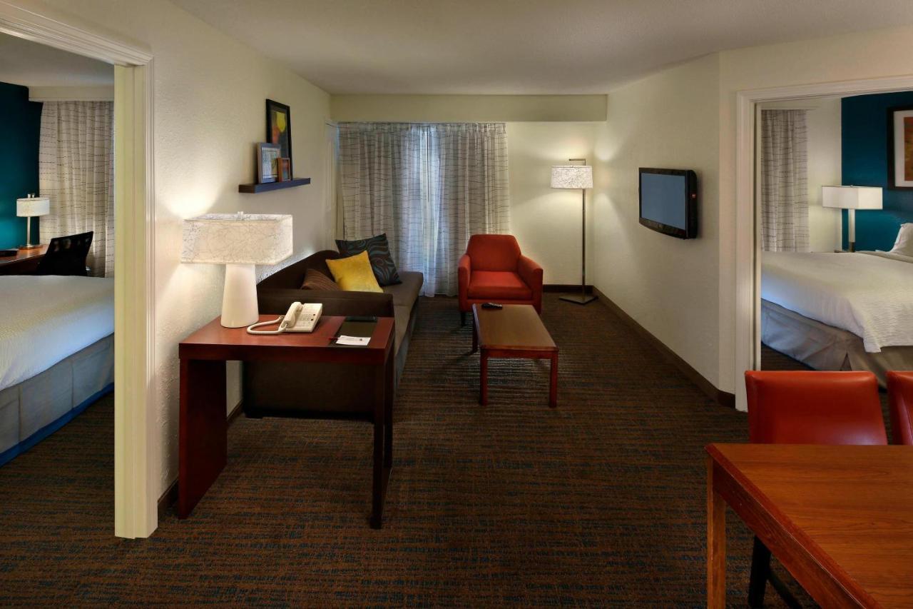 Residence Inn Danbury Extérieur photo