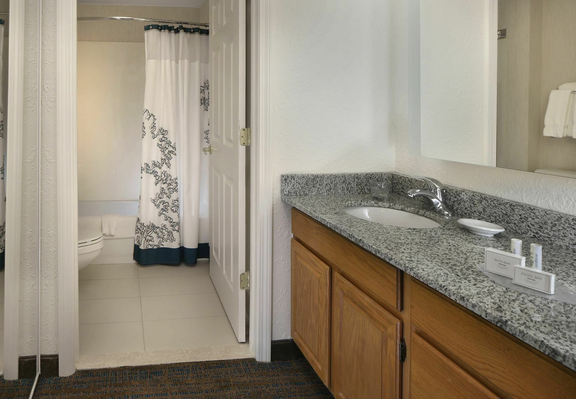 Residence Inn Danbury Extérieur photo